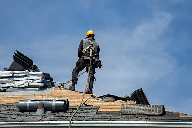 Professional Gutter Installation technician working in Rosalia, WA